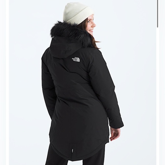 North Face girls Arctic parka coat. - Picture 3 of 5